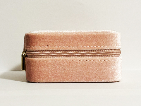 Primitive Object: Jewelry Box [Cube]