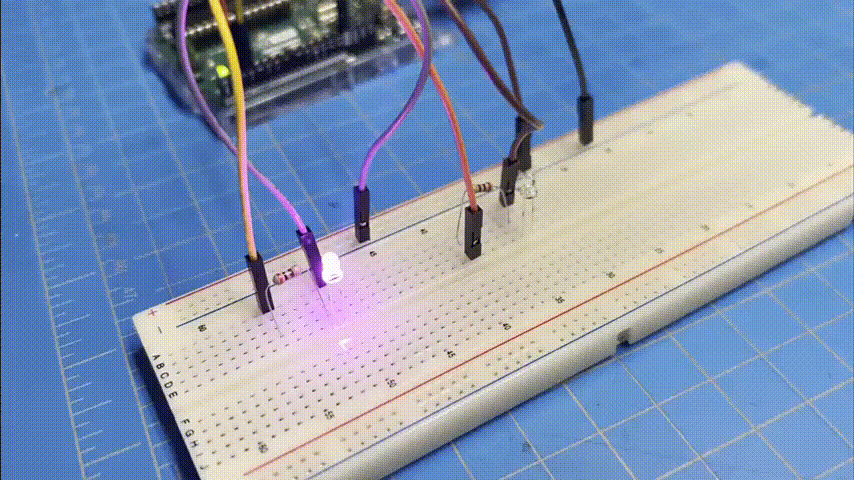 Alternating LEDs in Action